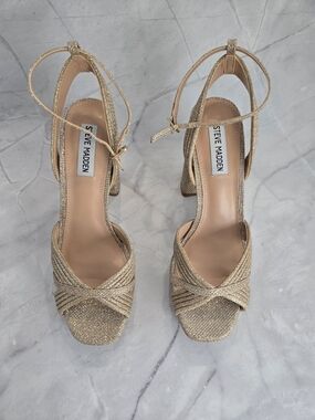 Steve Madden Gold Glitter Ankle-Strap Block Heel Sandals